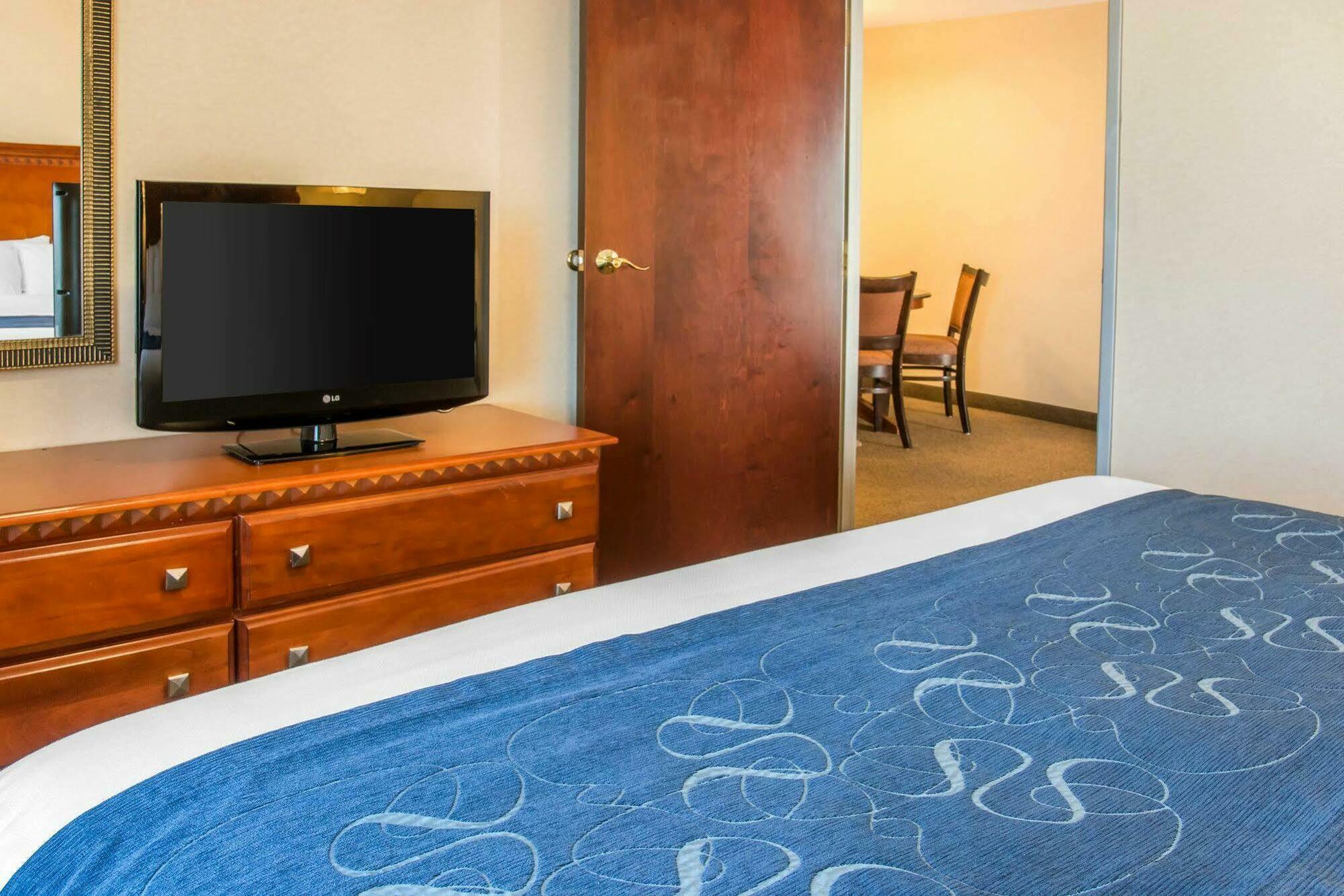 Comfort Suites Findlay Kültér fotó